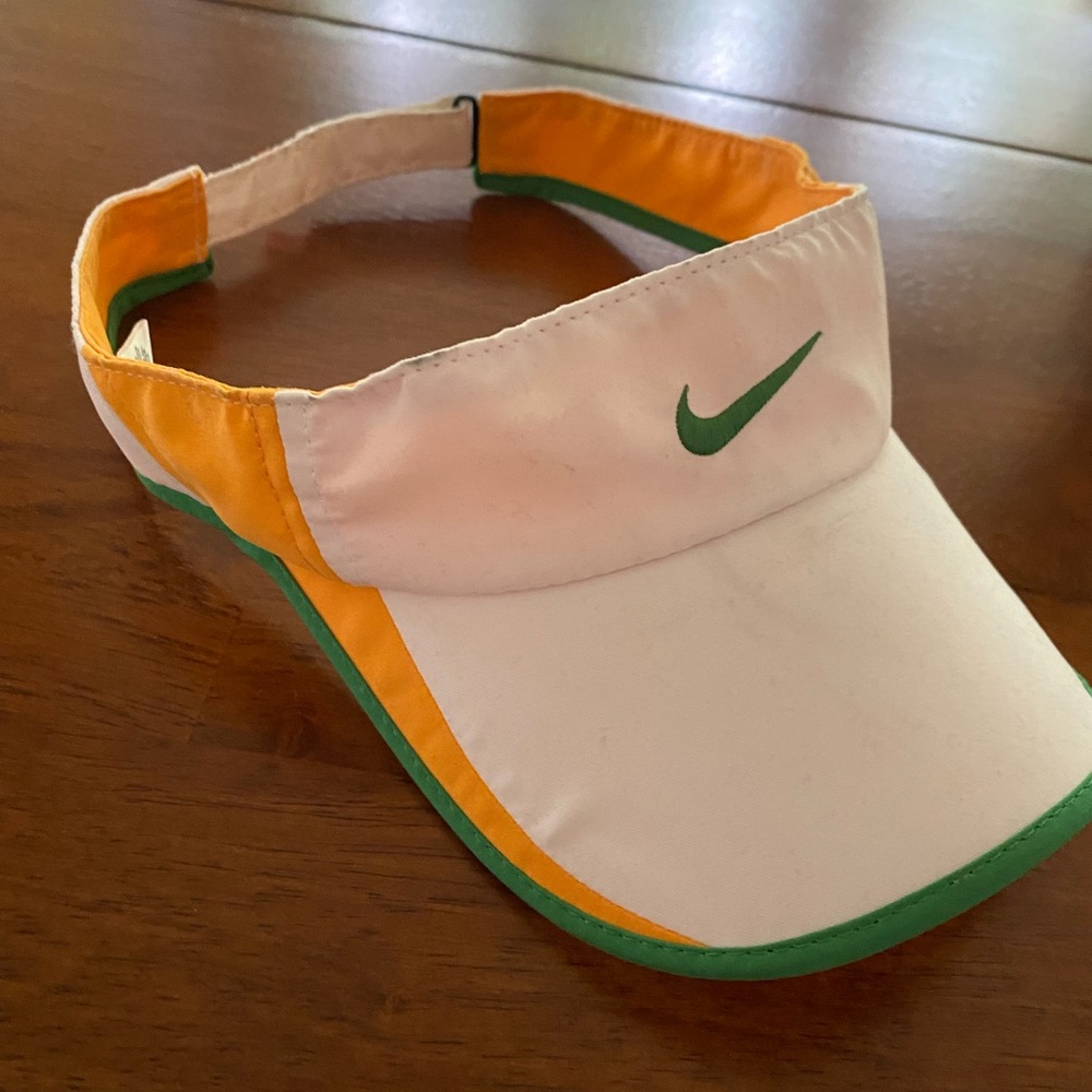 Nike White and Green Visor Hat with Curved Brim